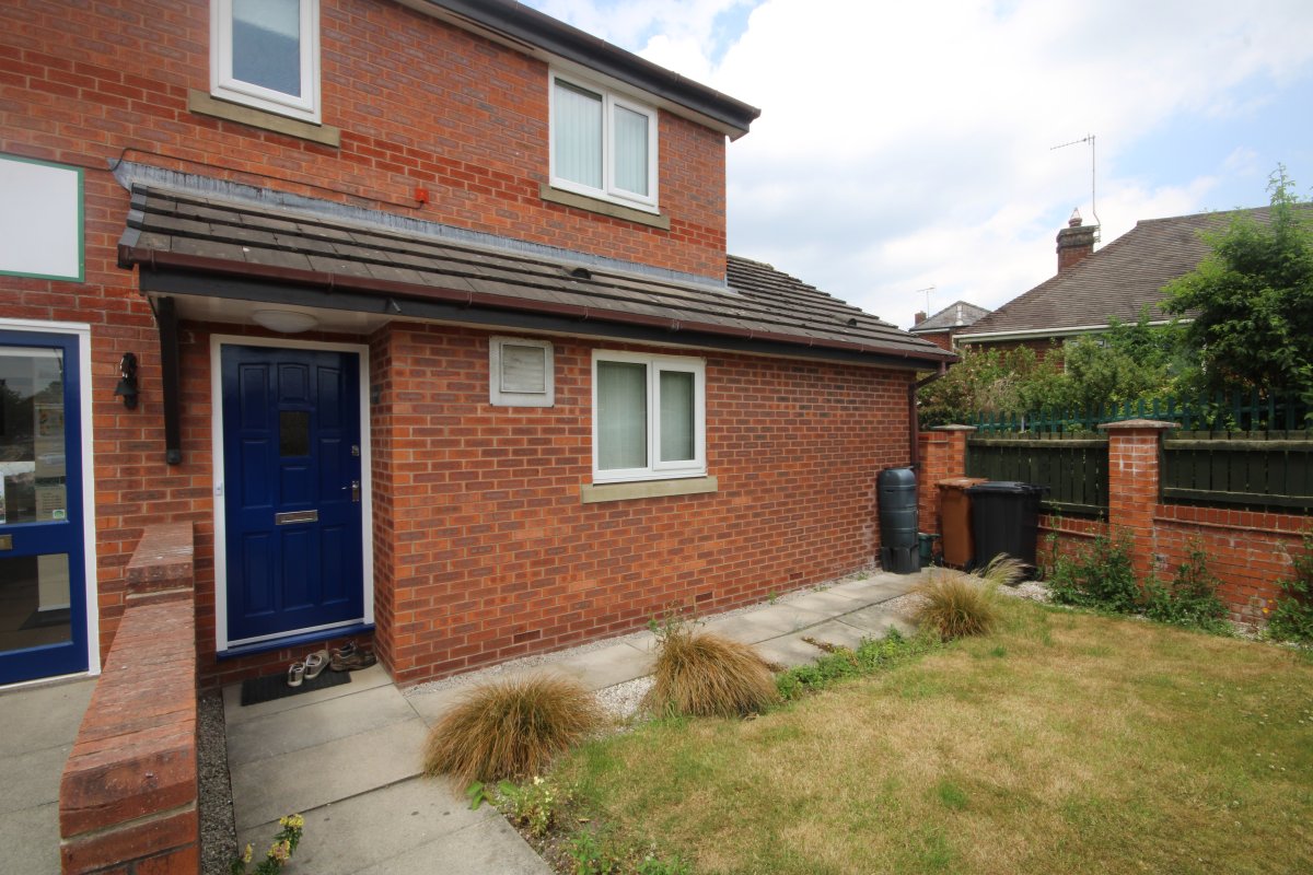 Hawarden Road, Penyffordd