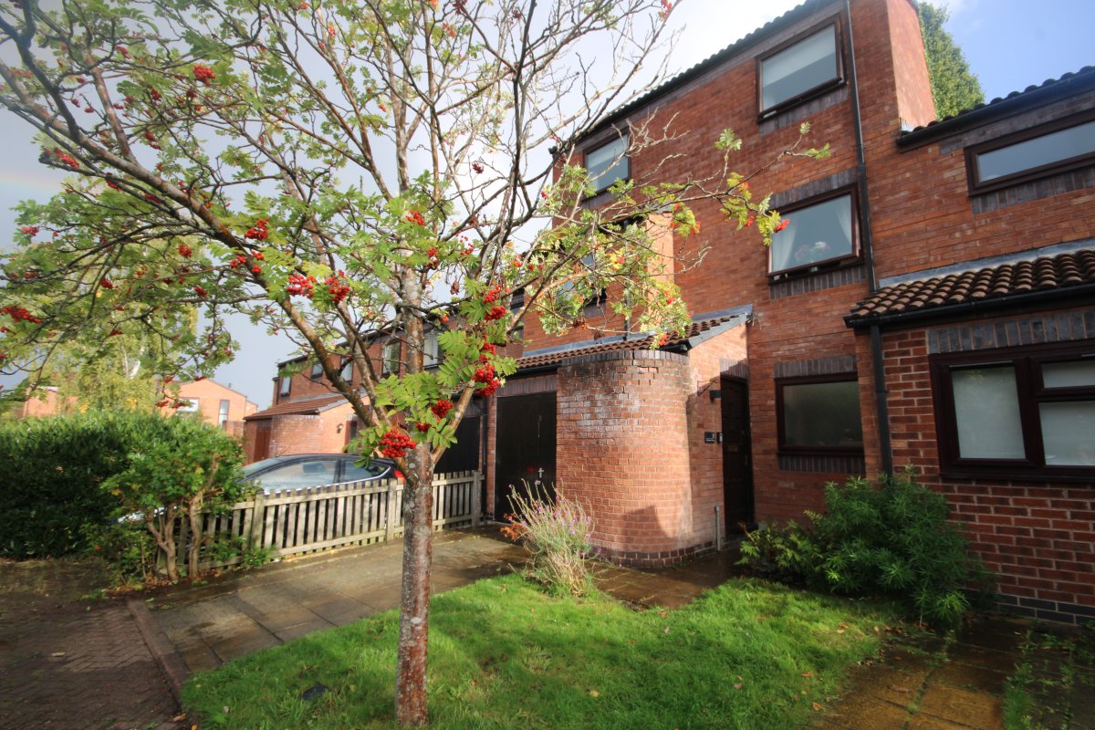 Wroxham Close, Chester